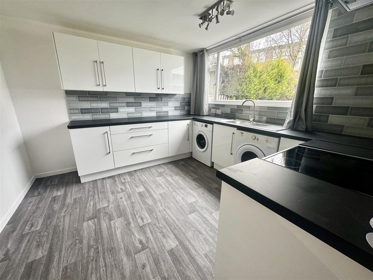 White Thorns Close, Sheffield